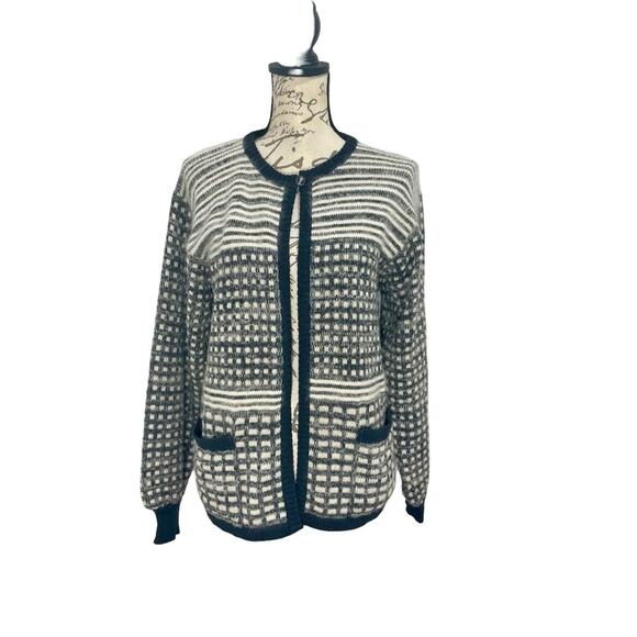 Vintage 1980s Cream & Gray Handmade Knit Open Cardigan Size Medium Geometric - Picture 2 of 13